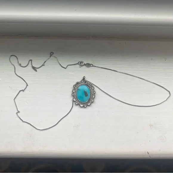 Unhallmarked silver and turquoise necklace - Picture 4 of 9